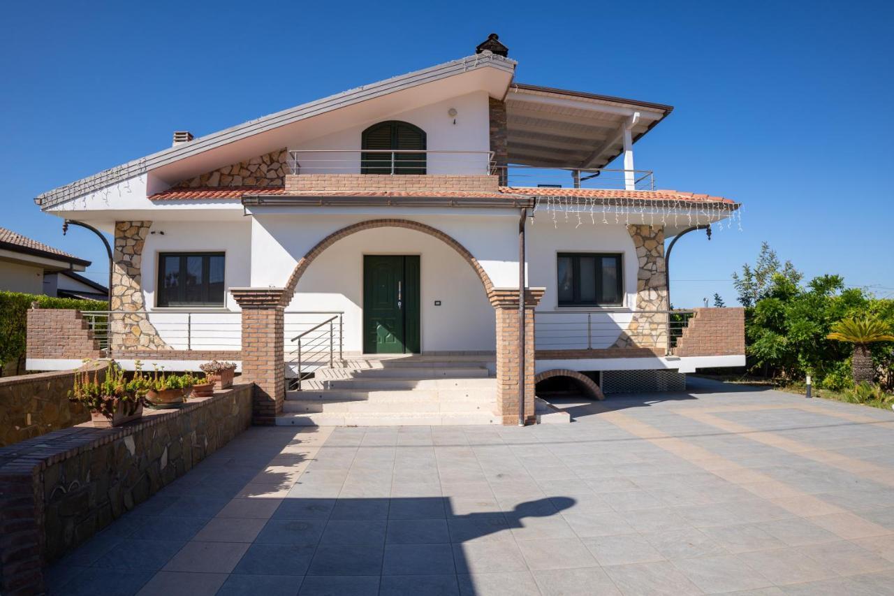 La Dimora Degli Artisti Bed and Breakfast Policoro Buitenkant foto
